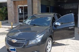 Vehiculo Chevrolet Cruze 1.8 Color Negro