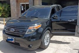 Vehiculo Ford Explorer 4x4 Color Negro